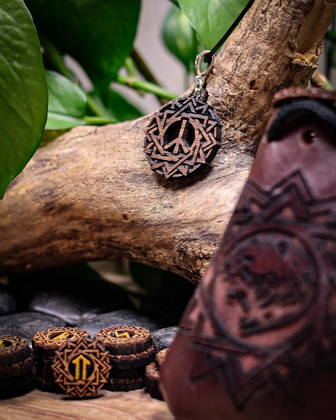 Runski Sigil | Cernobog